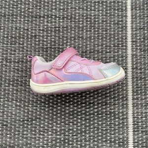 6T Stride Rite 360 Carson Sneaker - Pink/Iridescent/Multicolor